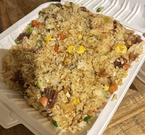 64. Yang Chow Fried Rice 揚州炒飯